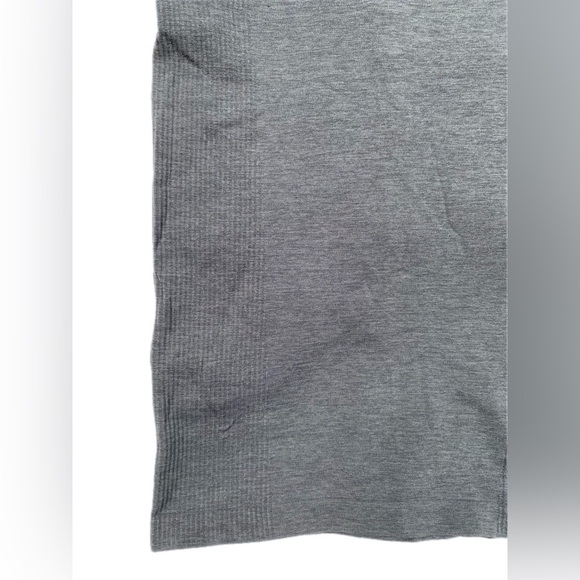Lululemon Seamlessly Covered Tank Heathered Black - Picture 13 of 16